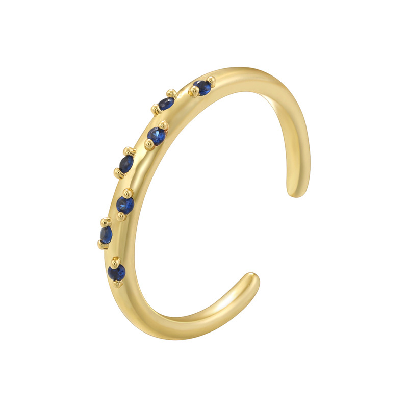 Gold blue diamond ring