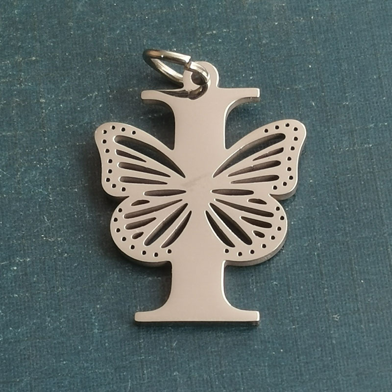 I silver pendant