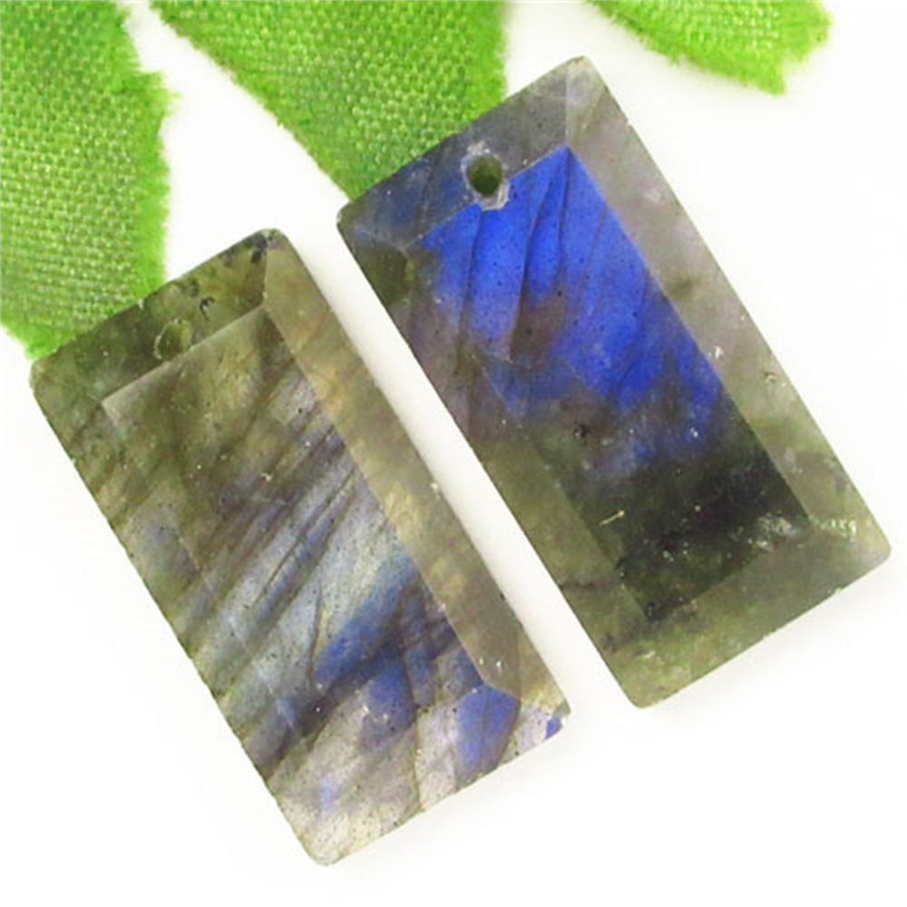 Labradorite (single)