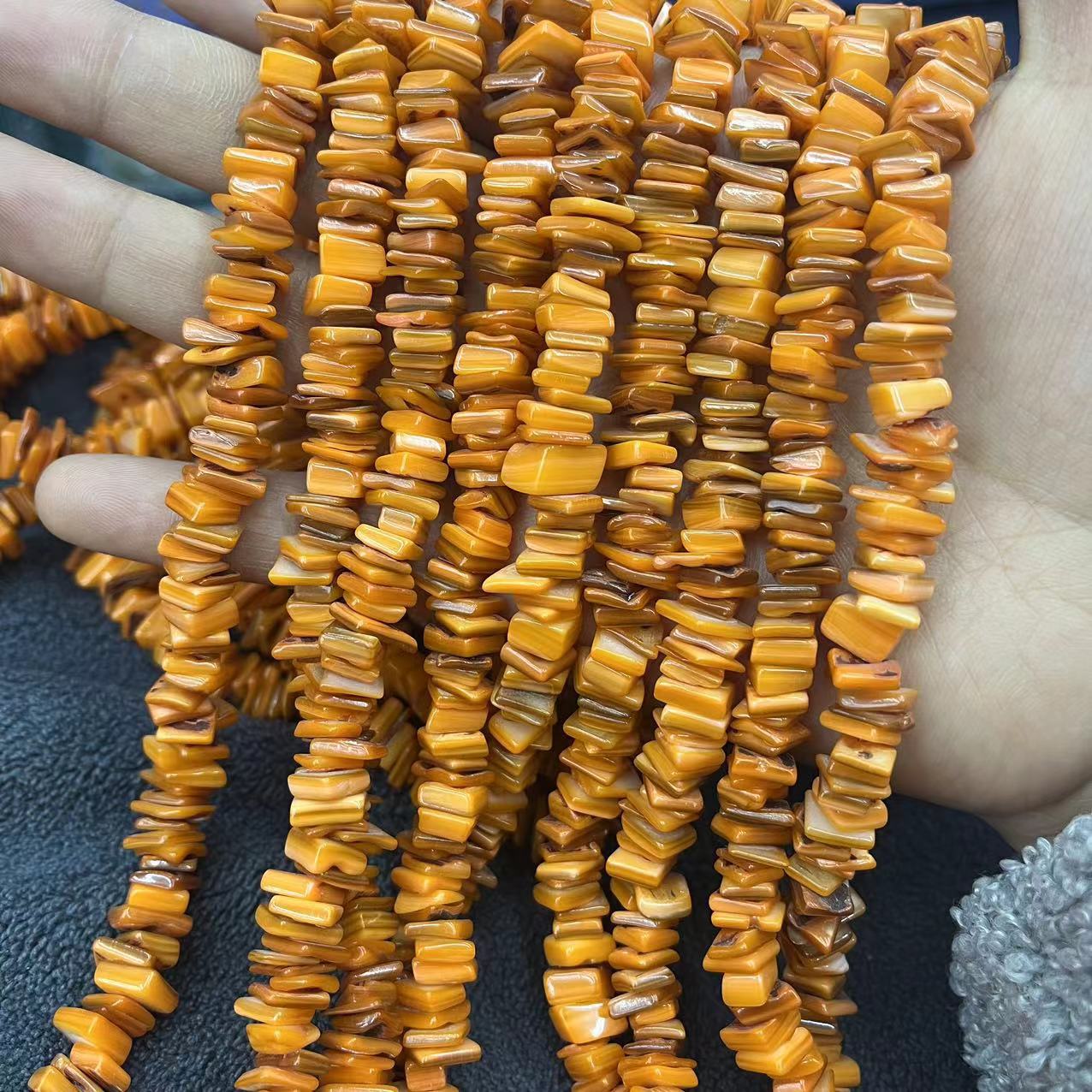 Orange 8-9mm/ about 135 pieces