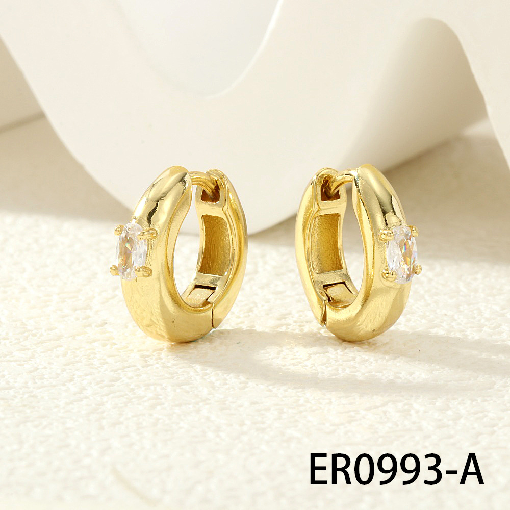 ER0993- Elliptical zircon