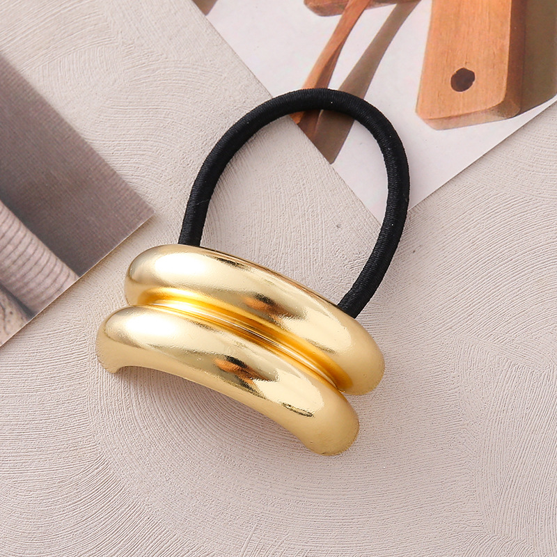 Two semicircle glossy gold