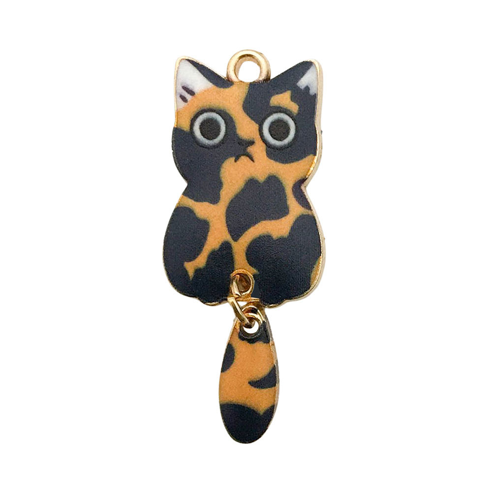 1 hawksbill cat with tail 15x40mm-2g-18678