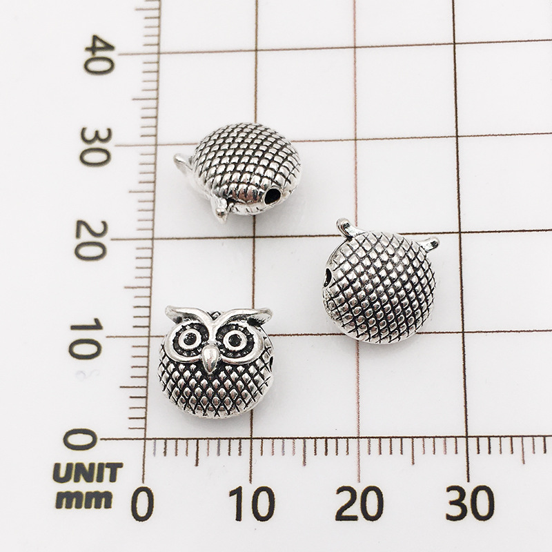 10134-antique Silver Owl-10x10-1.5mm