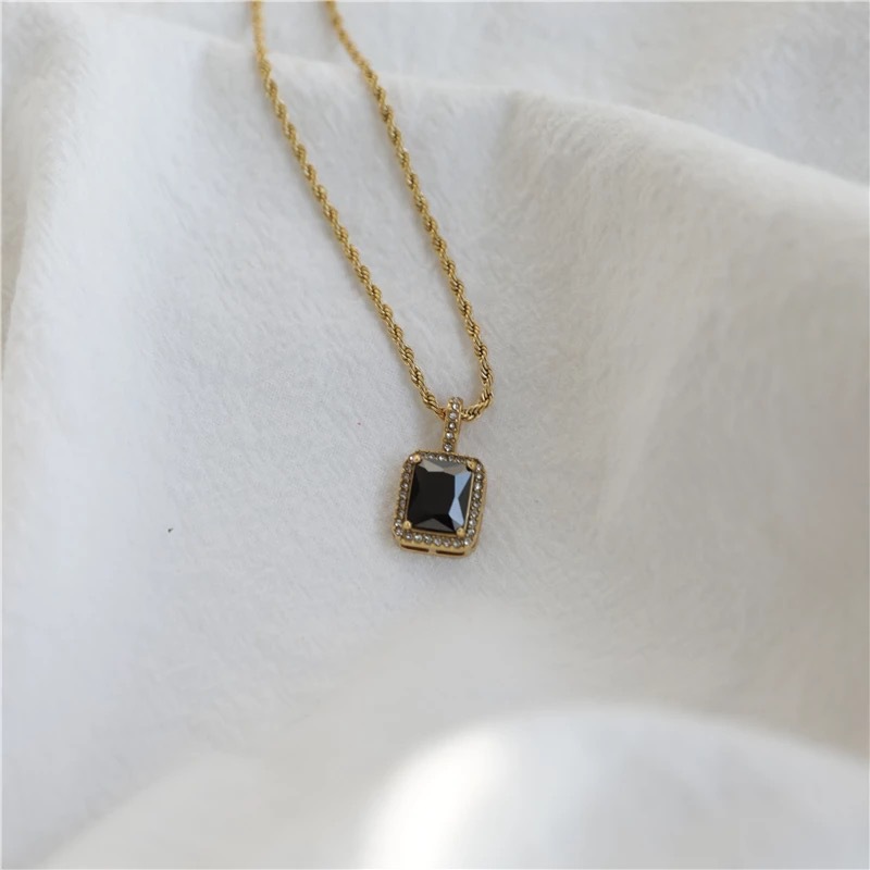 Black Gem Necklace