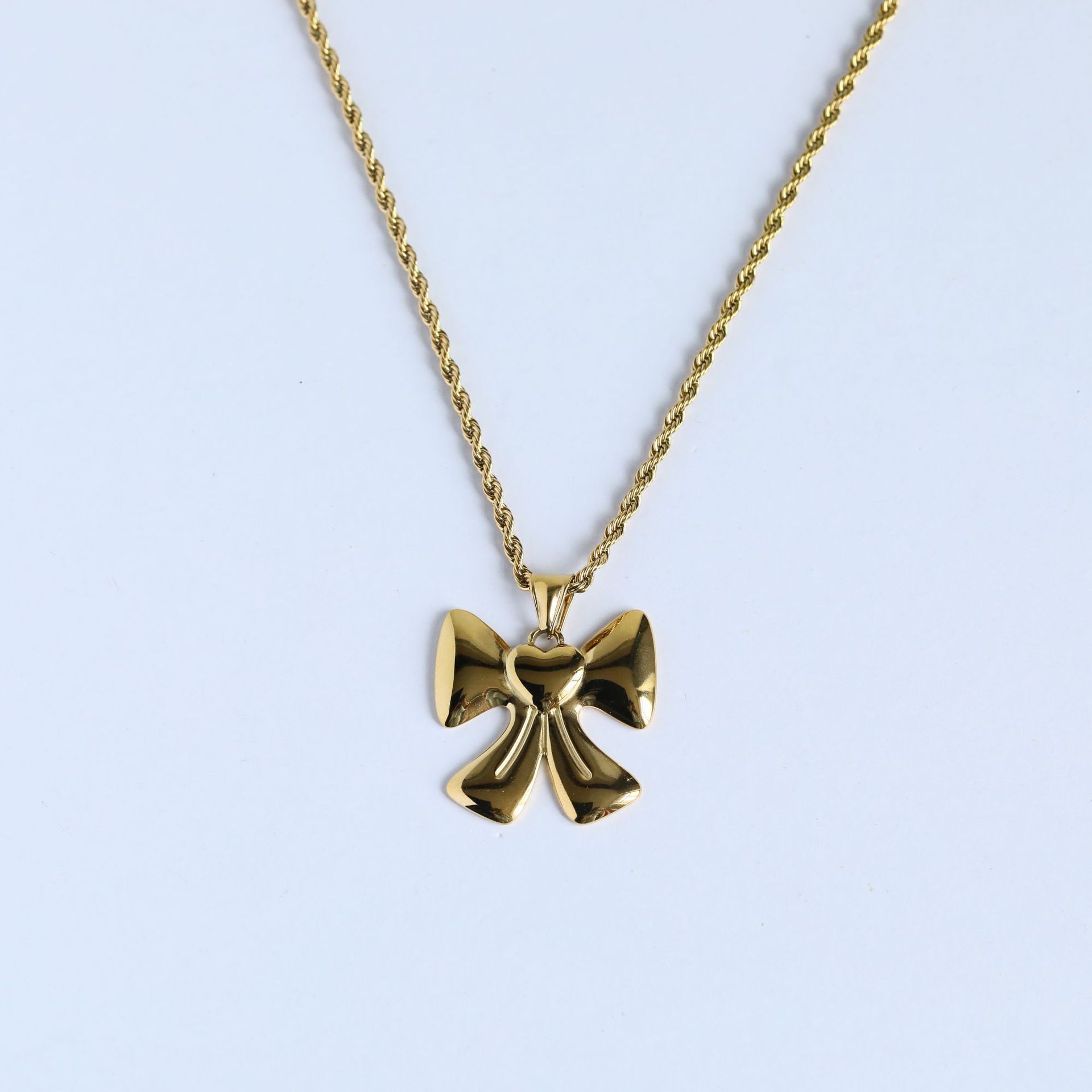 Large bow (50mm pendant)