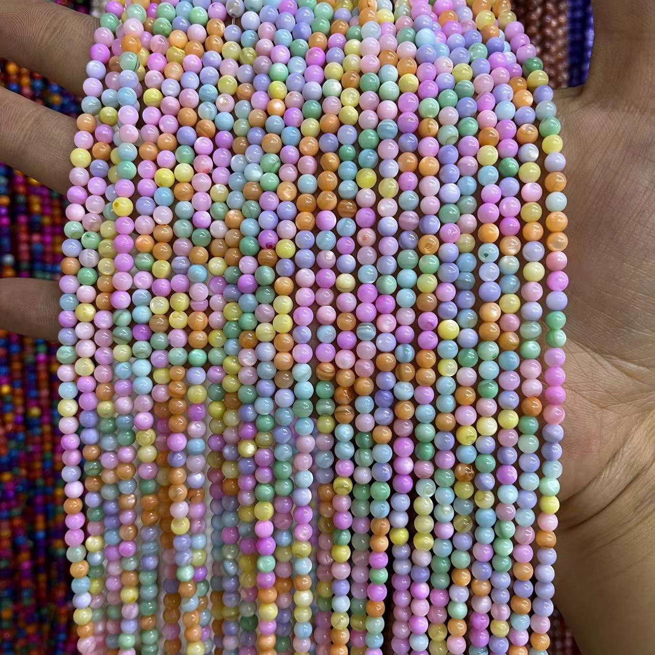 3mm round beads/about 120 pieces