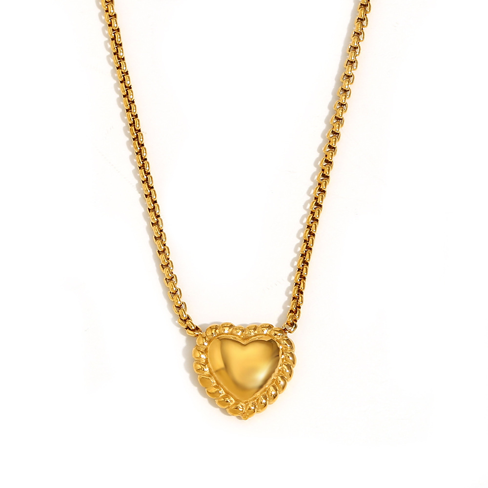 Mini love pendant necklace-gold