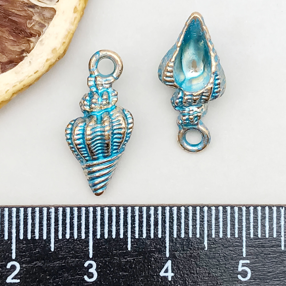 1 dripping blue conch 9*19mm-1.7g-8602