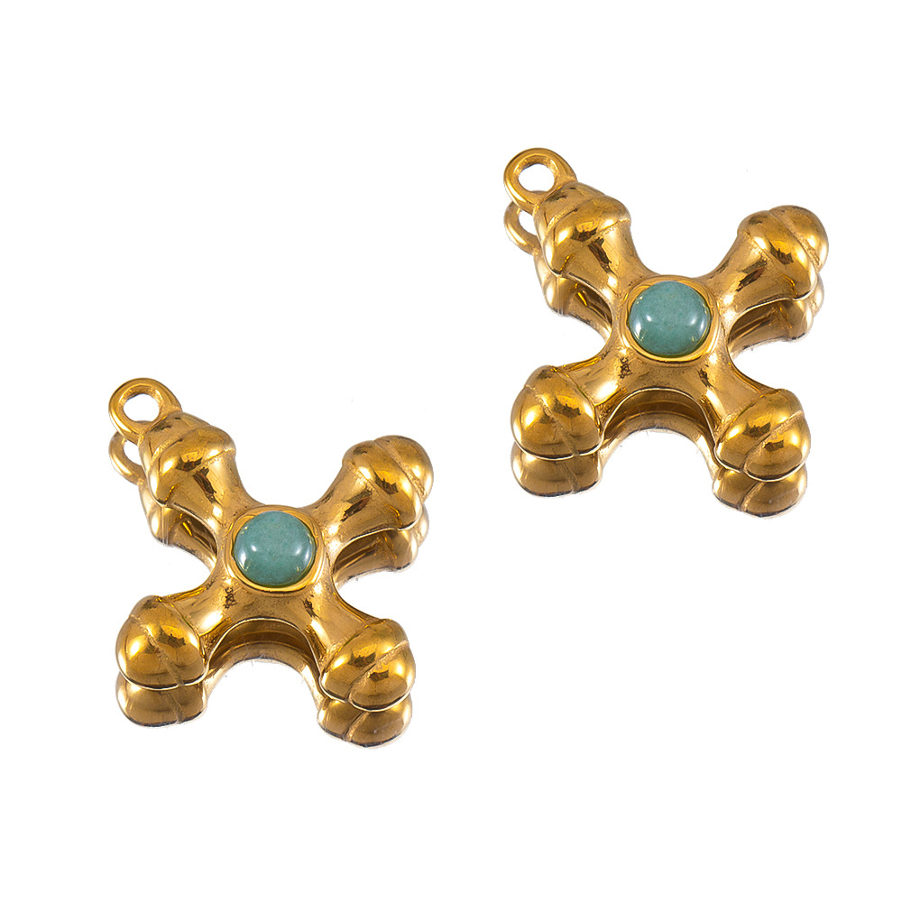 20×23mm gold-light green stone