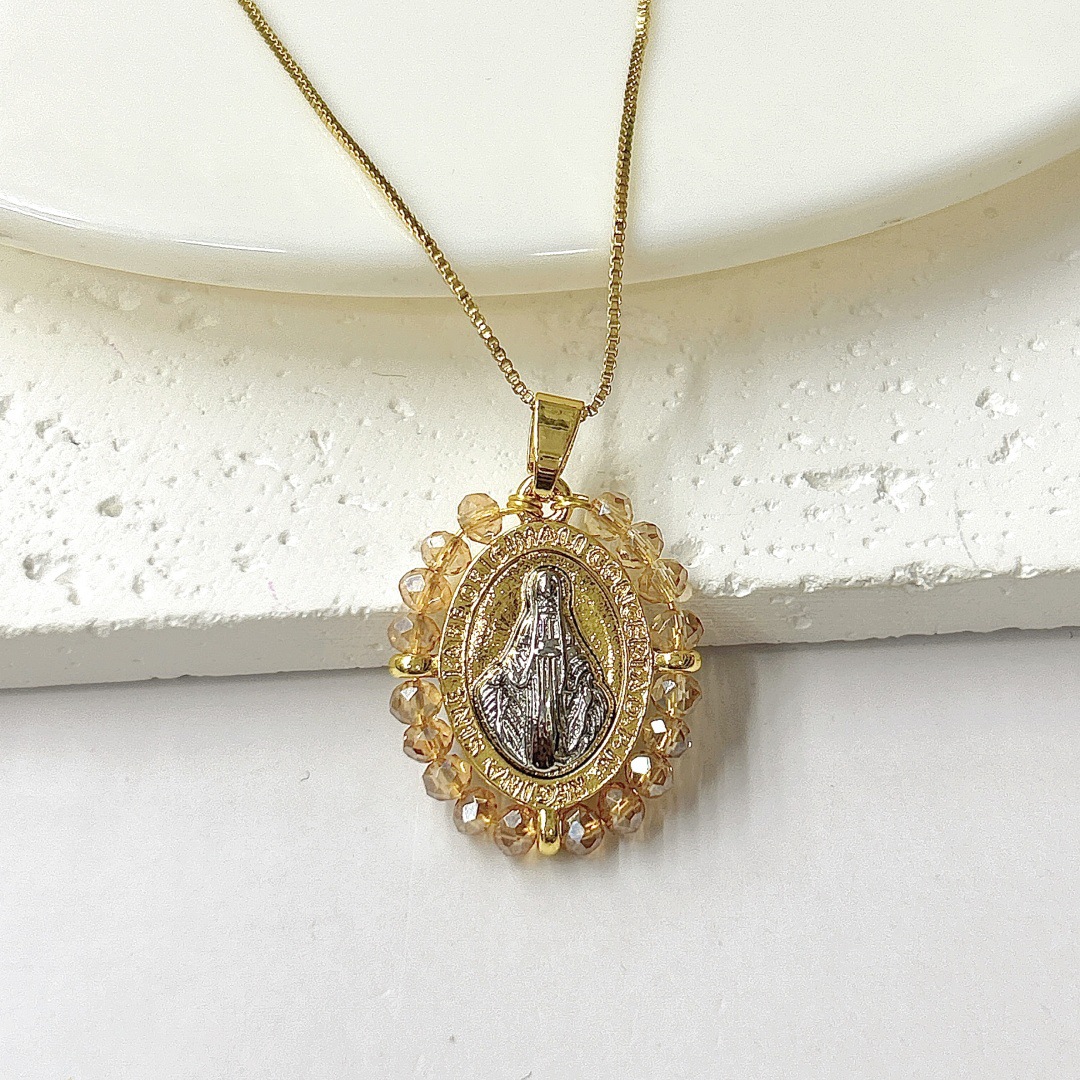 Light yellow two-tone female necklace pendant