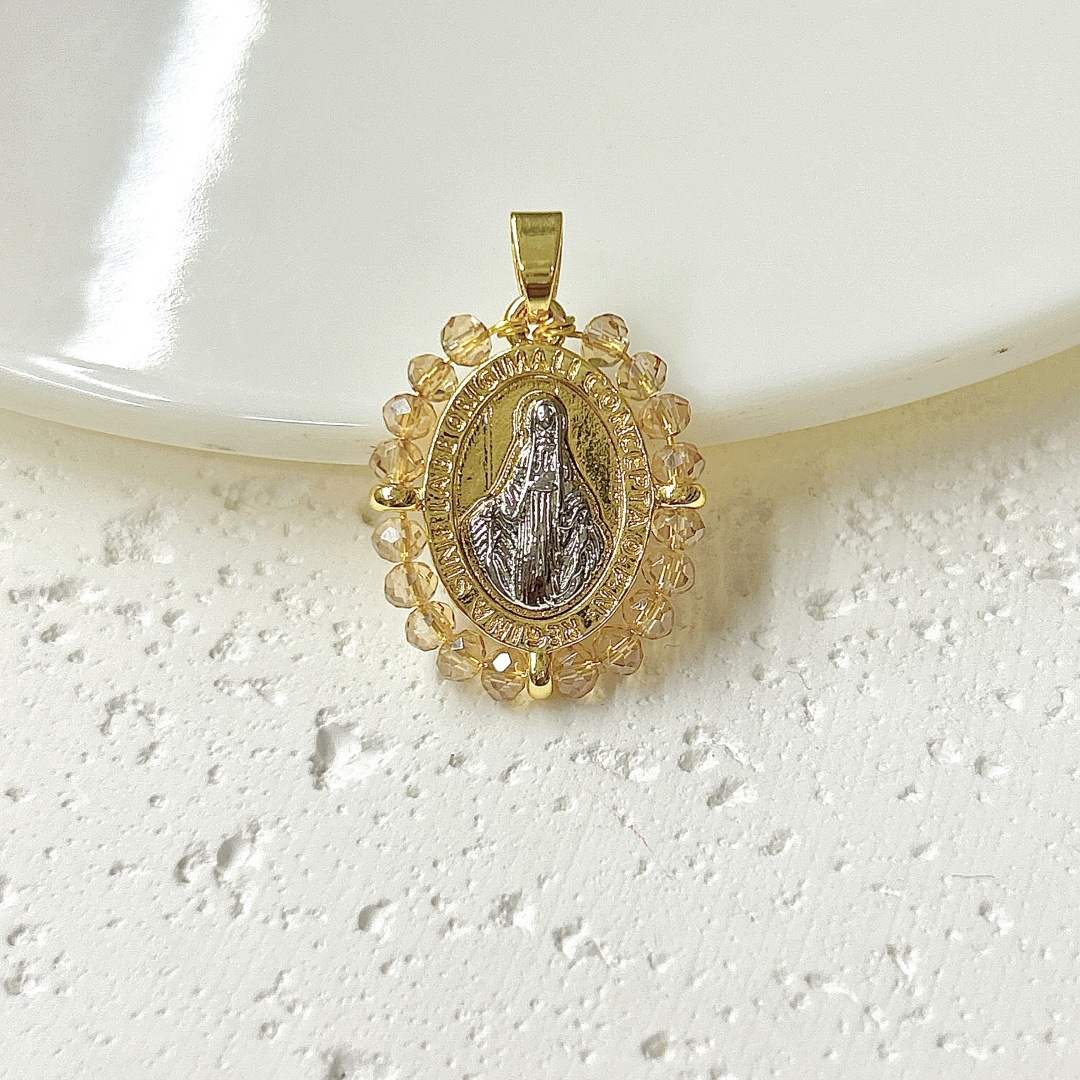 Light yellow two-tone female pendant