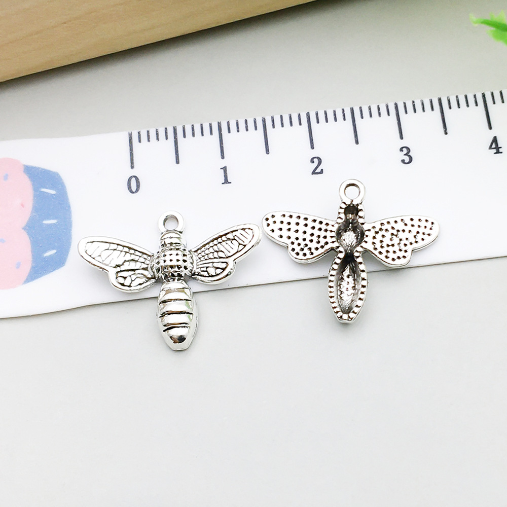 antique silver bee 16*19mm-0.9g-9186