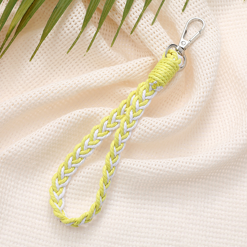 K2620 three-strand braid pendant yellow and white