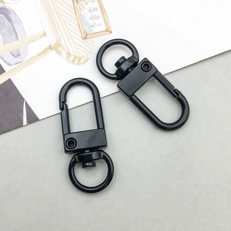 swimming black keychain 12*33mm-3.2g-12775