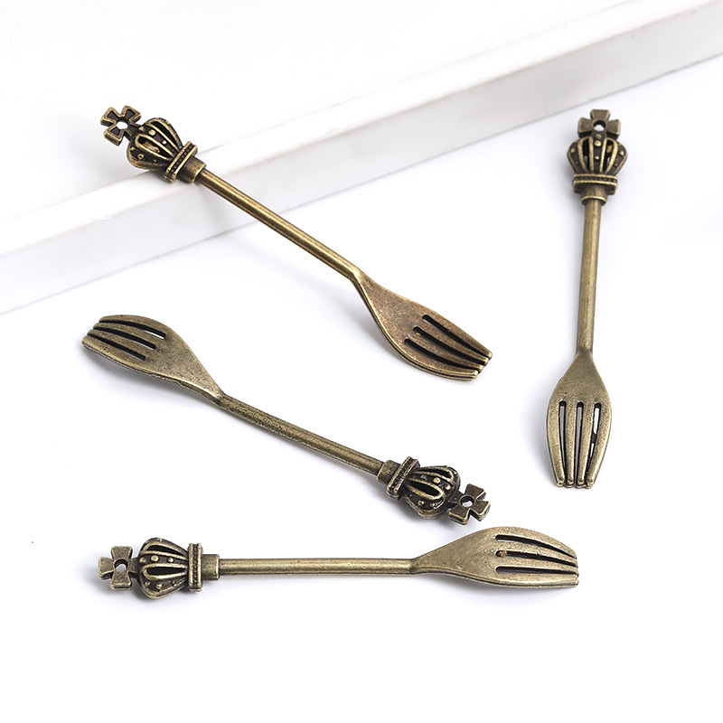 antique  Fork