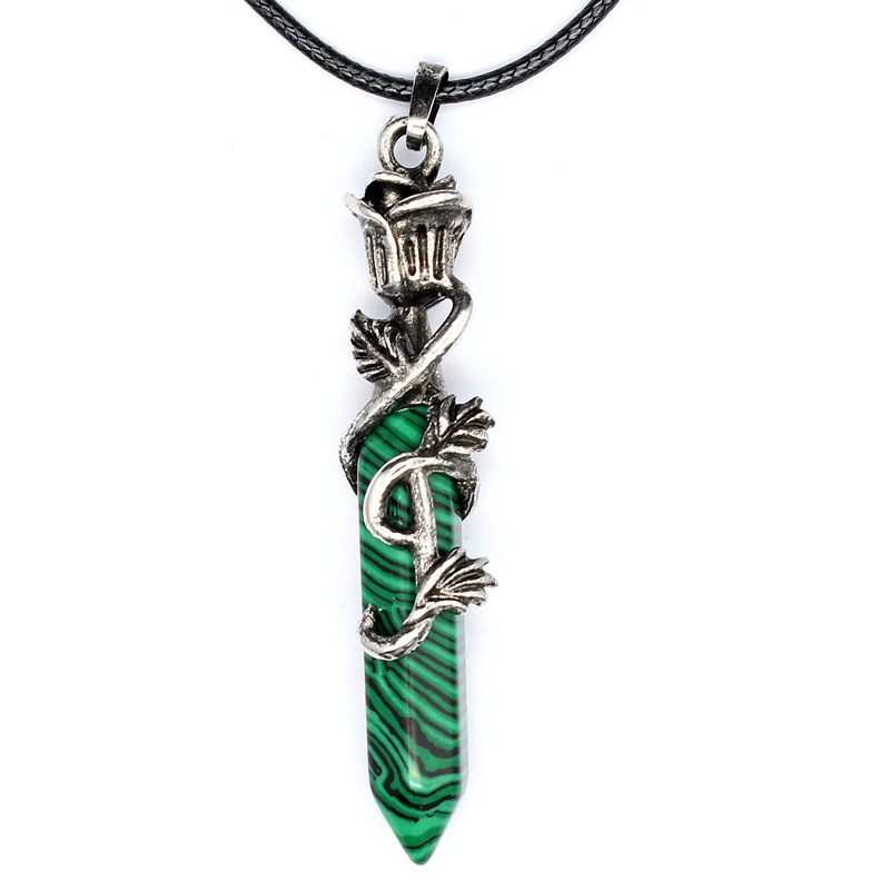 Malachite + leather rope