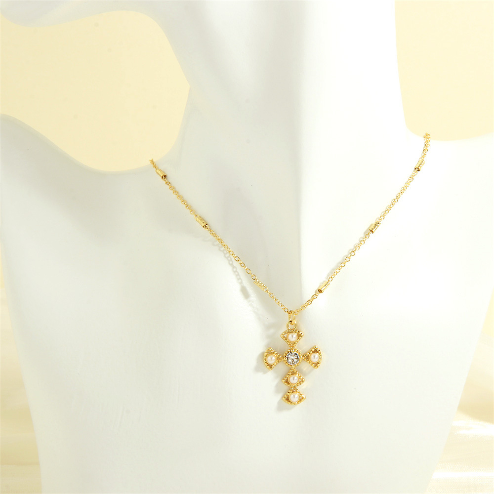 NE2000- Large resin pearl Cross