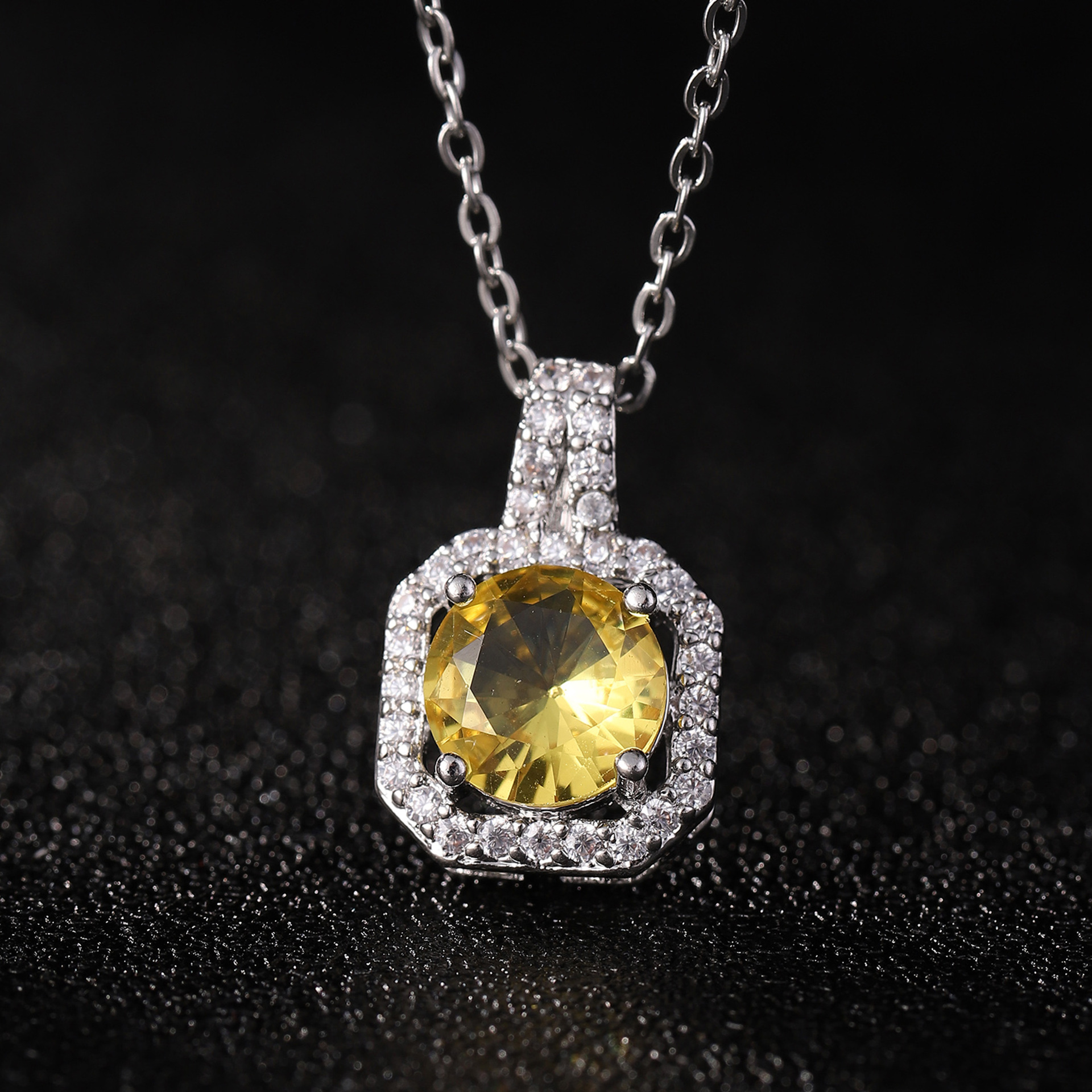 Golden yellow (single pendant)