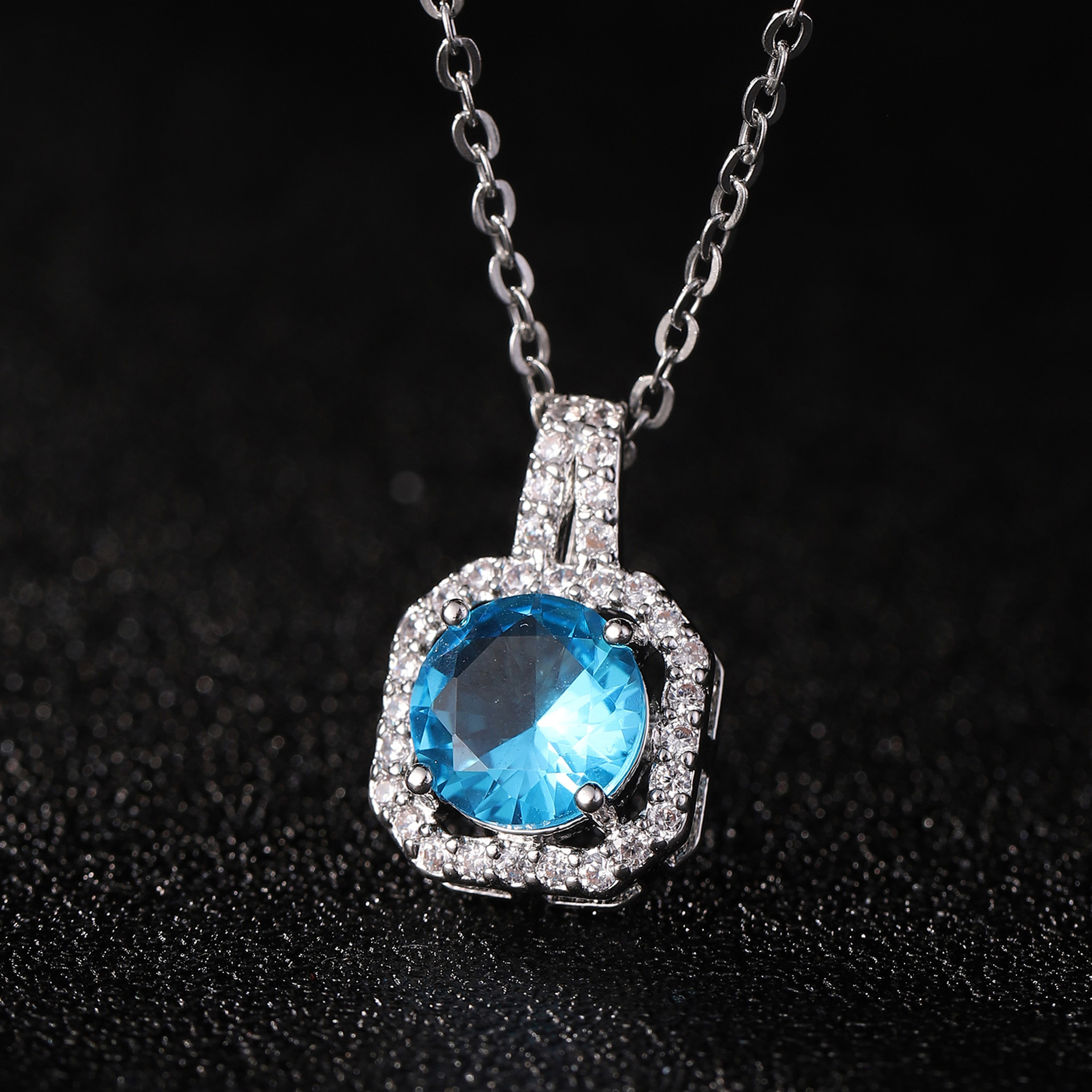 Lake Blue (single pendant)