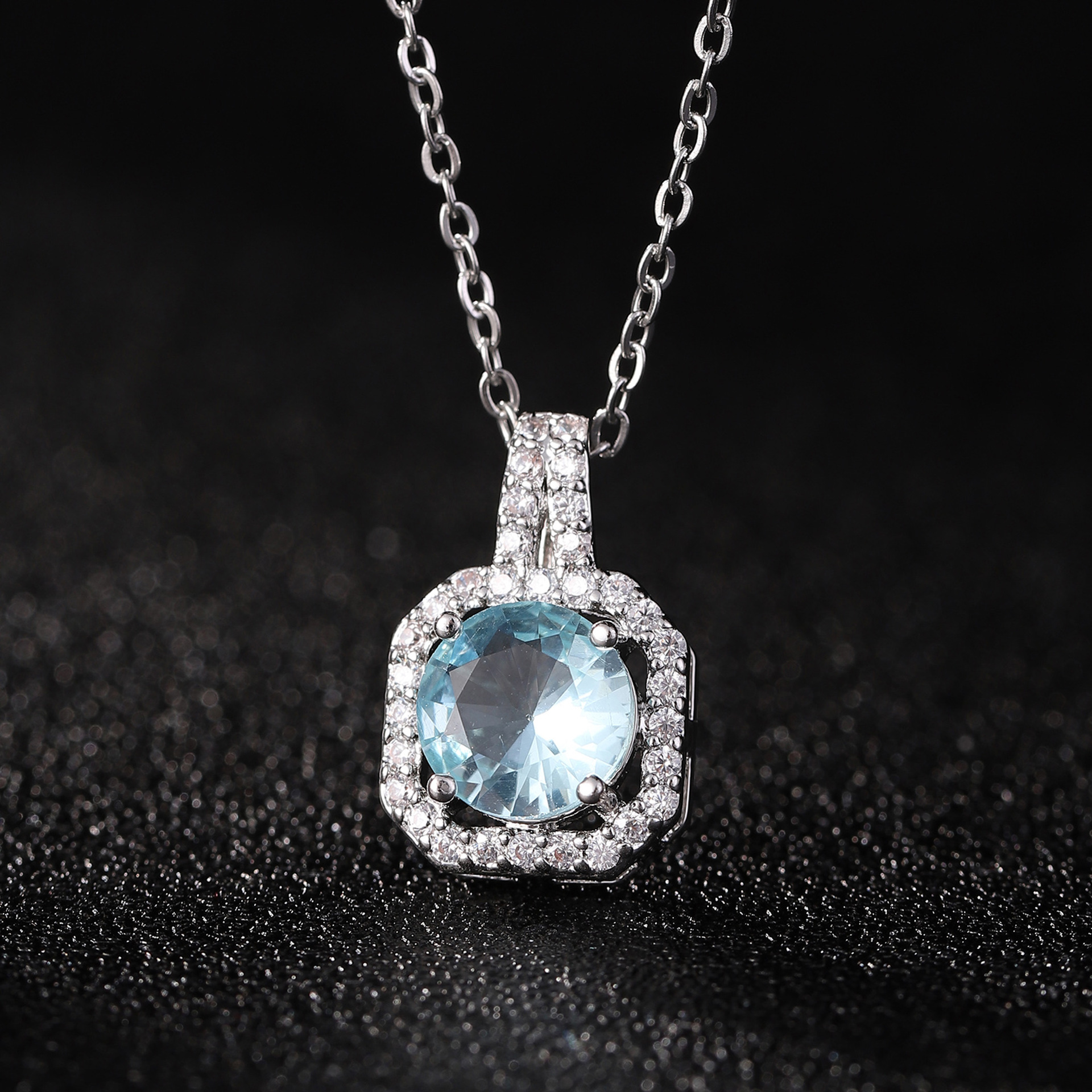 Light blue zirconium (single pendant)