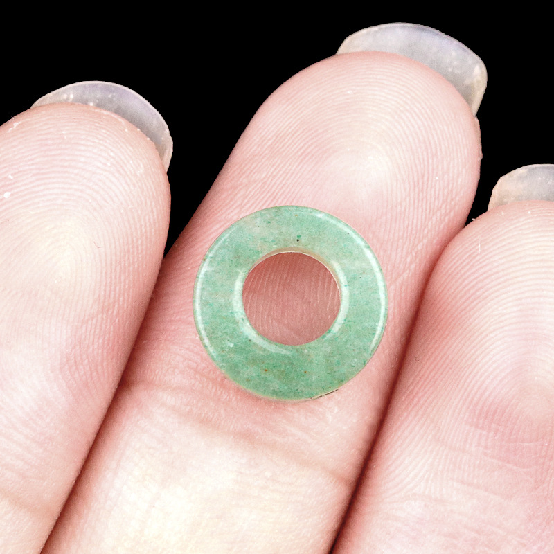 Green aventurine (10mm circle)