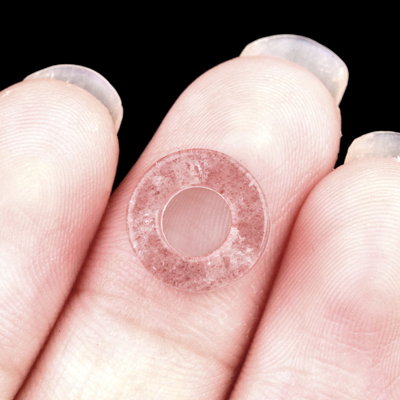 Strawberry crystal (10mm circle)