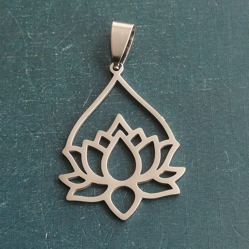 Silver pendant