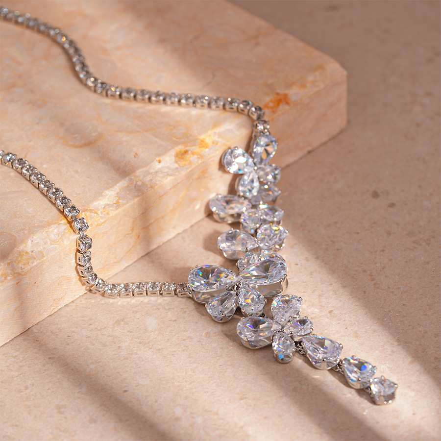 Silver zircon water drop necklace