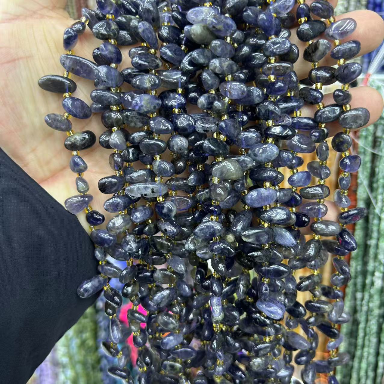 L-19 pansy bluestone
