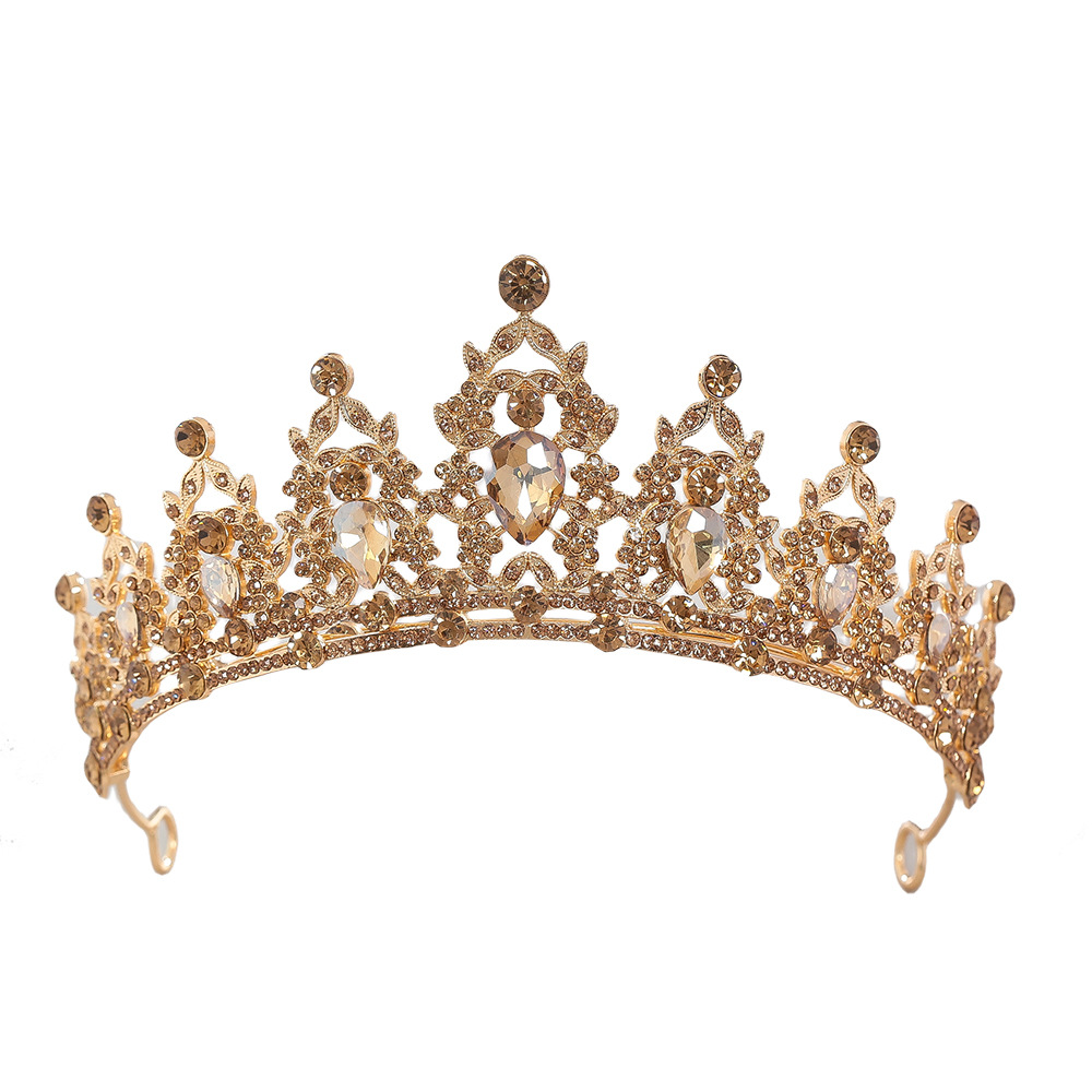 Gold background champagne