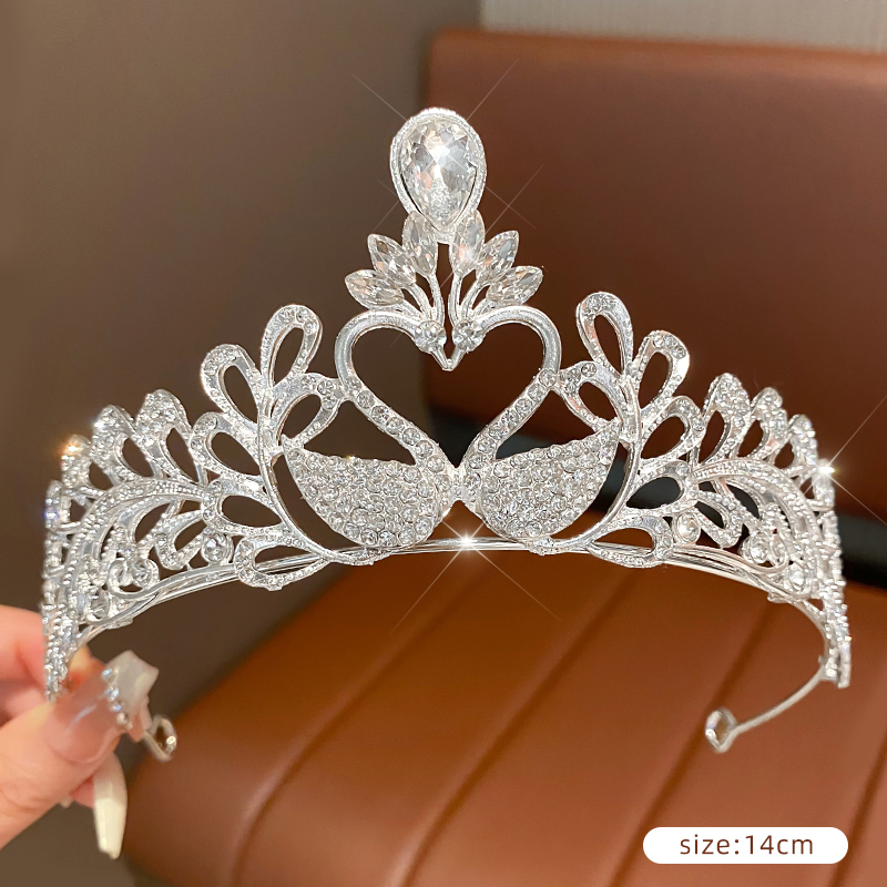 26# silver Swan