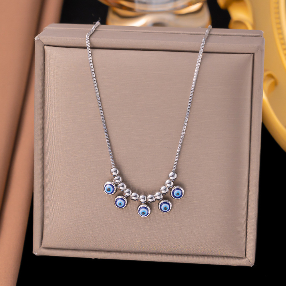 【xlh1171] blue eyes necklace steel color