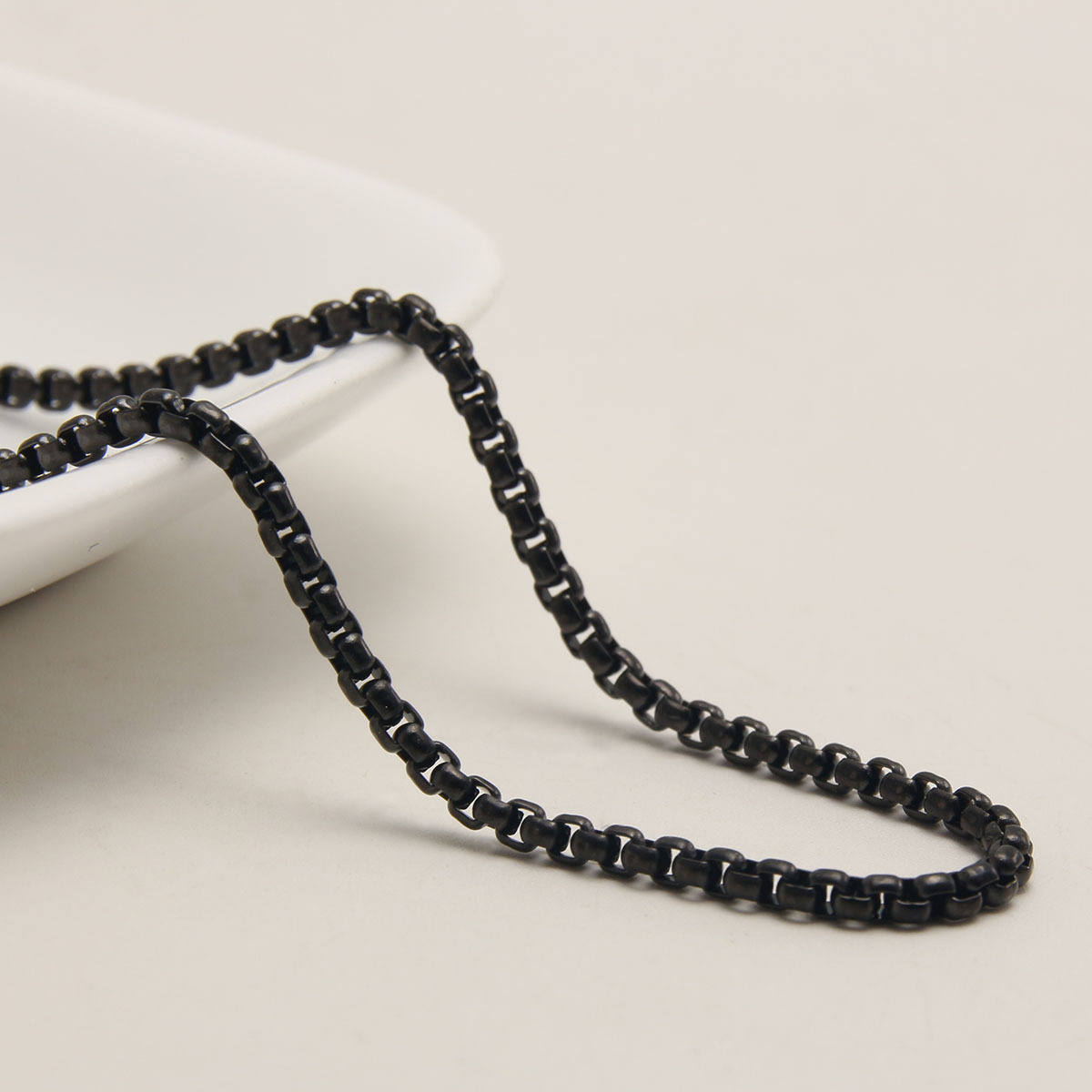 Black 4.0mm * 55cm long