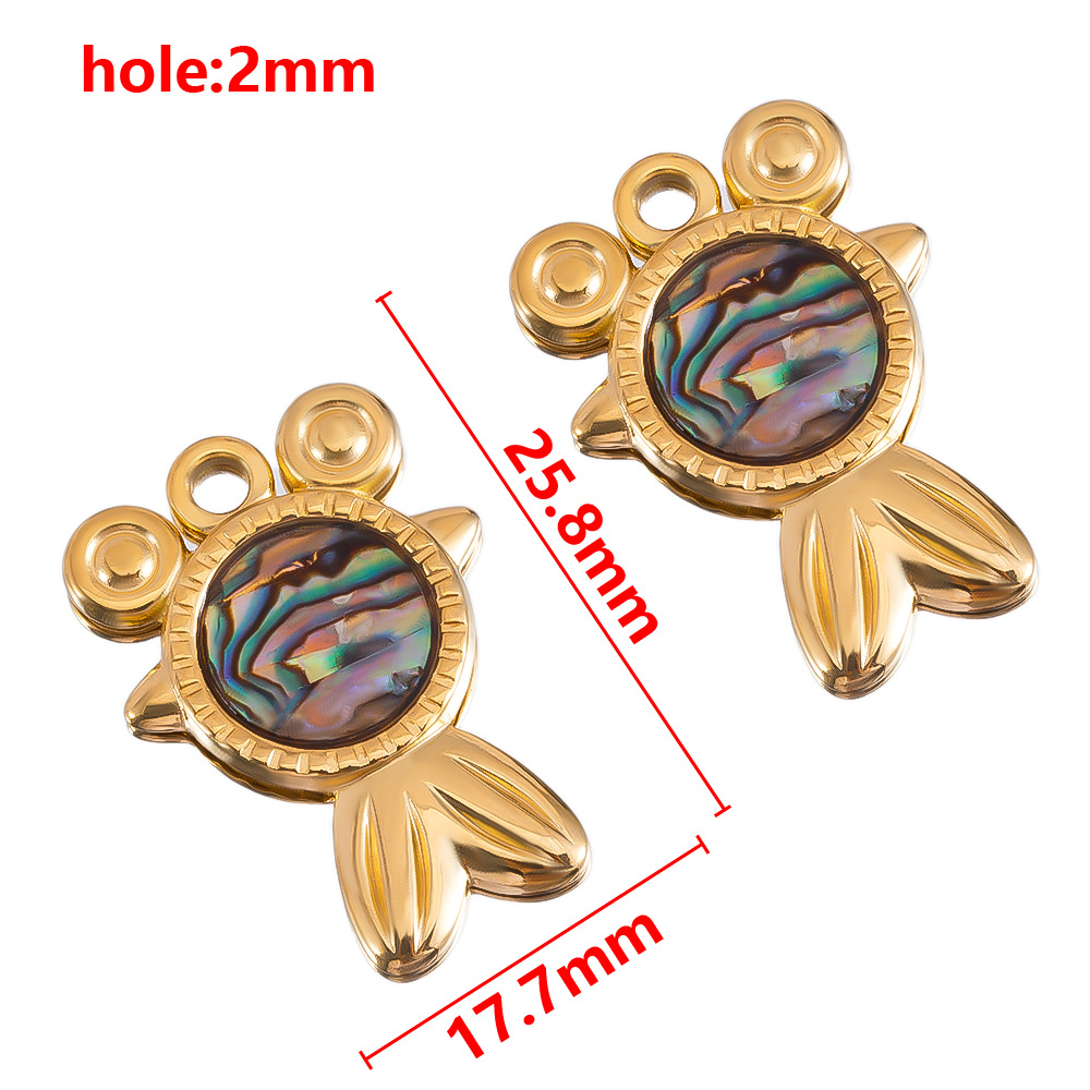 Big-eyed goldfish 17.7*25.8mm