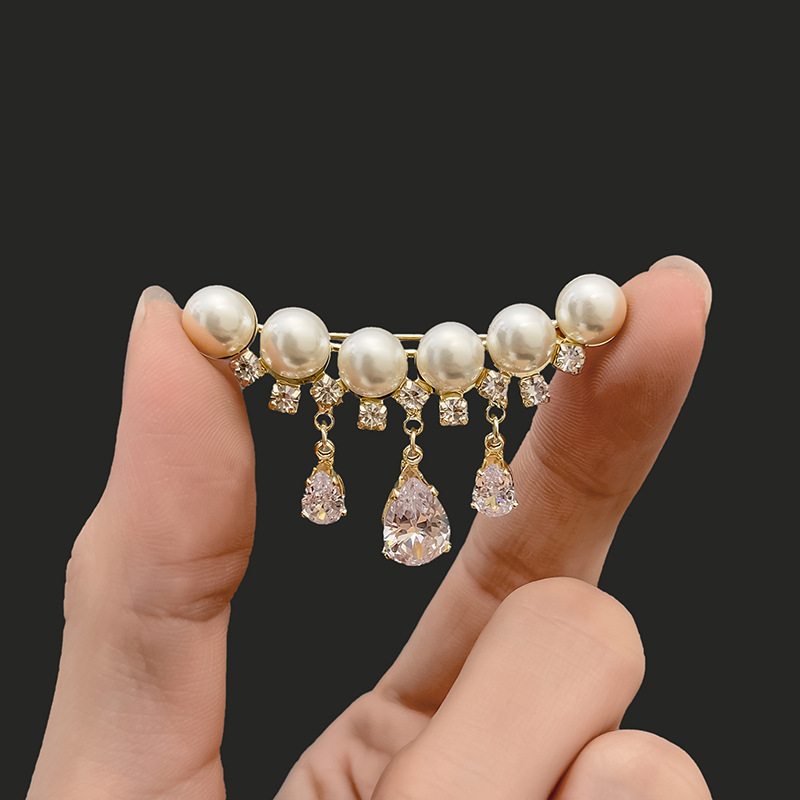 Brooch Style -736