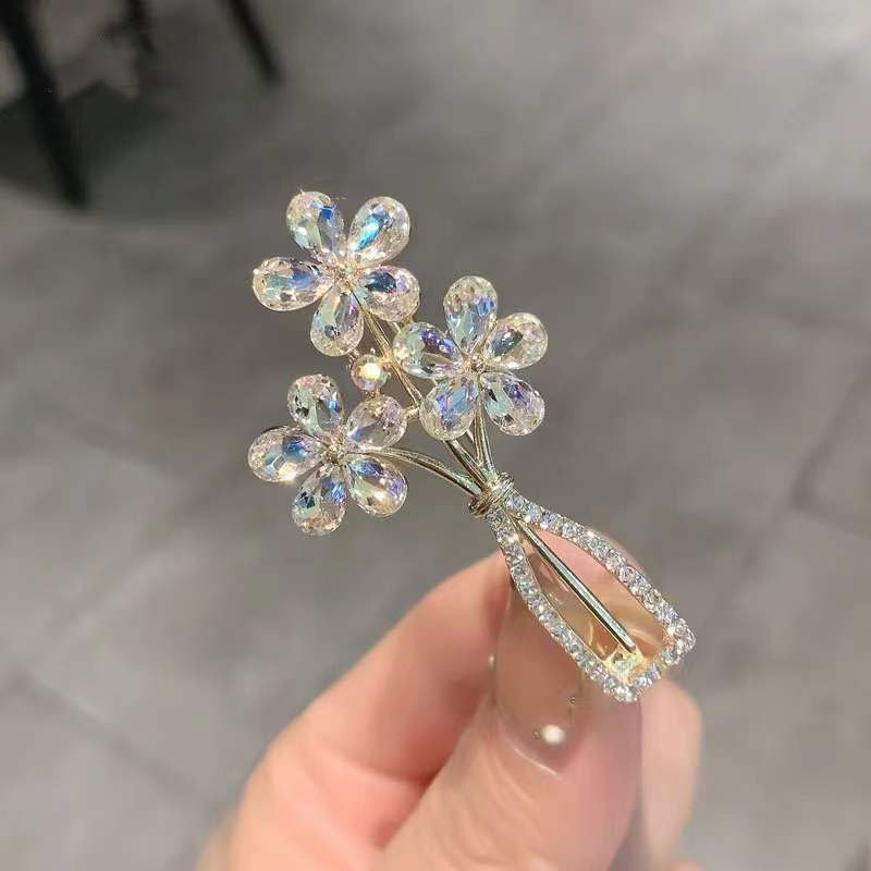 Brooch Style -141