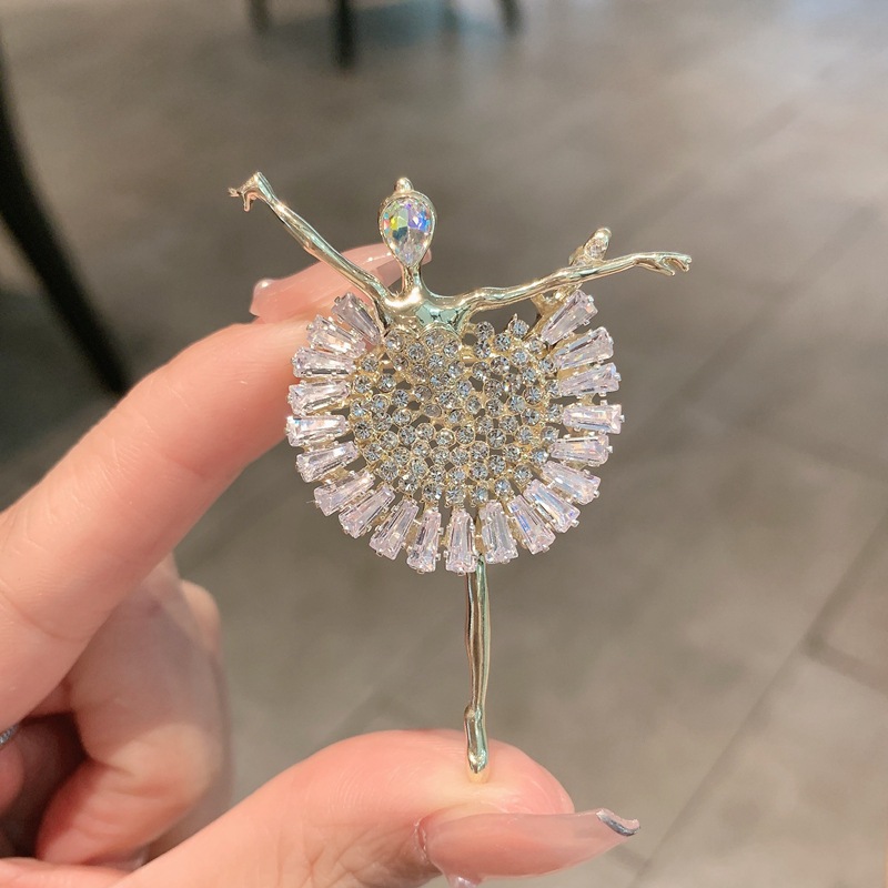 Brooch Style -109