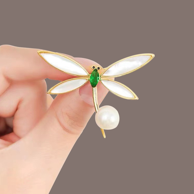 Brooch Style -747