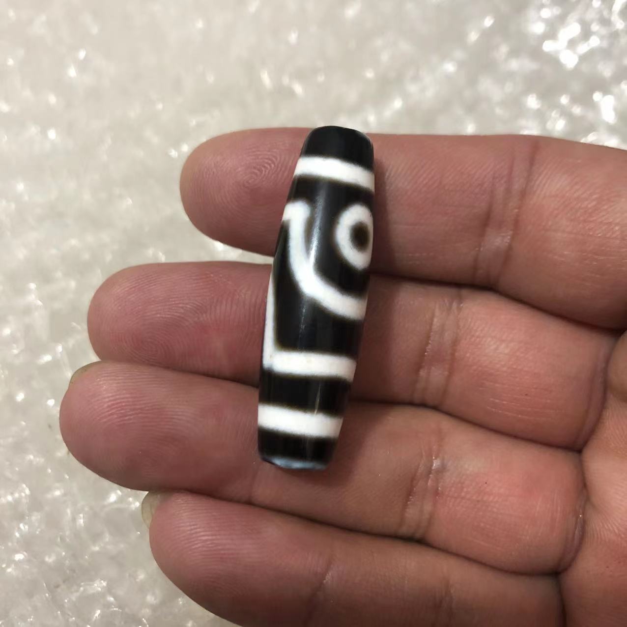 Two-eye style