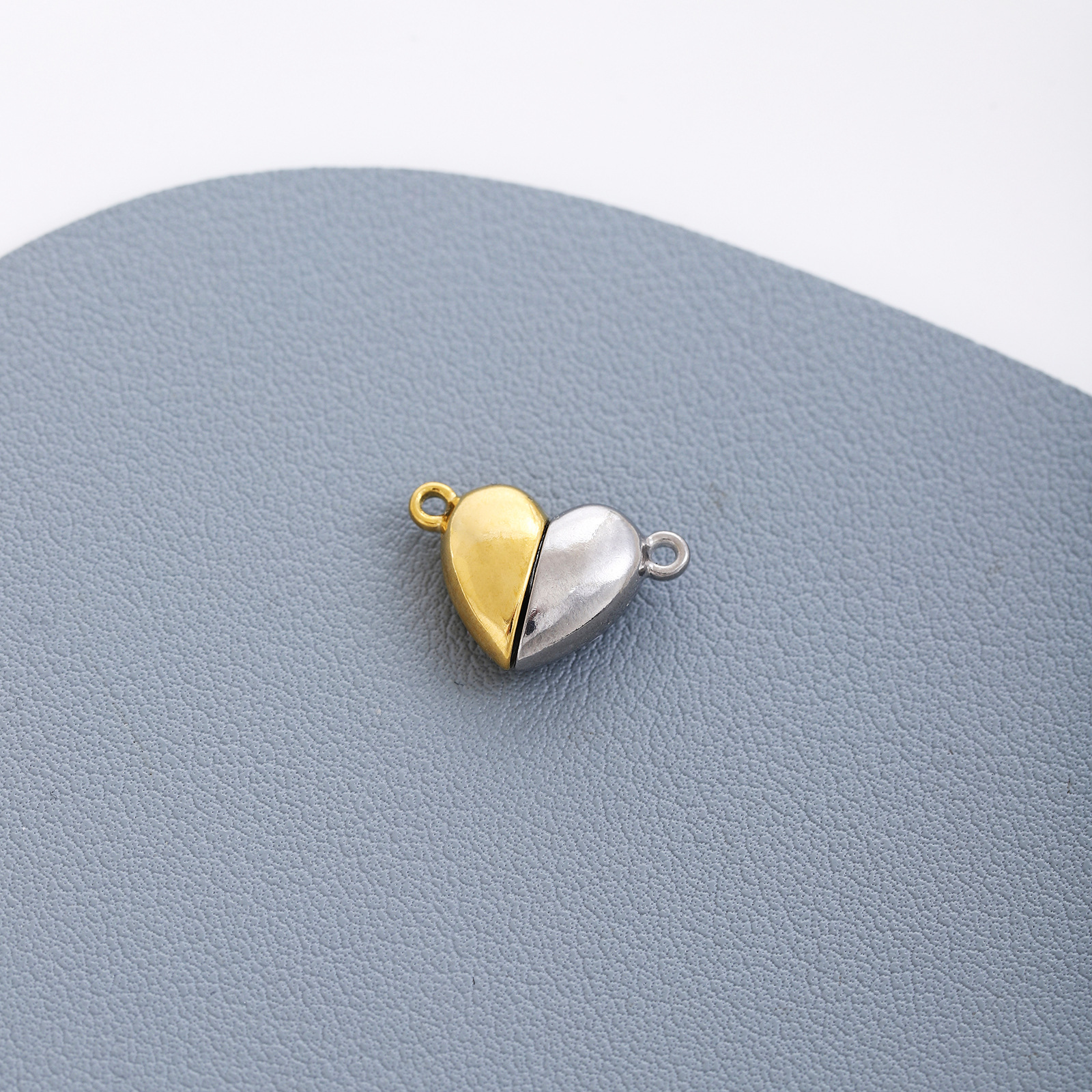 Stainless steel love magnet steel plus gold