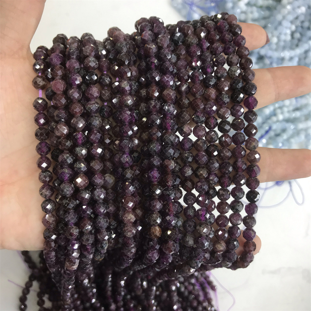 04-5mm garnet