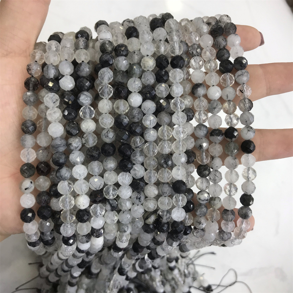 06-6mm black hair crystal