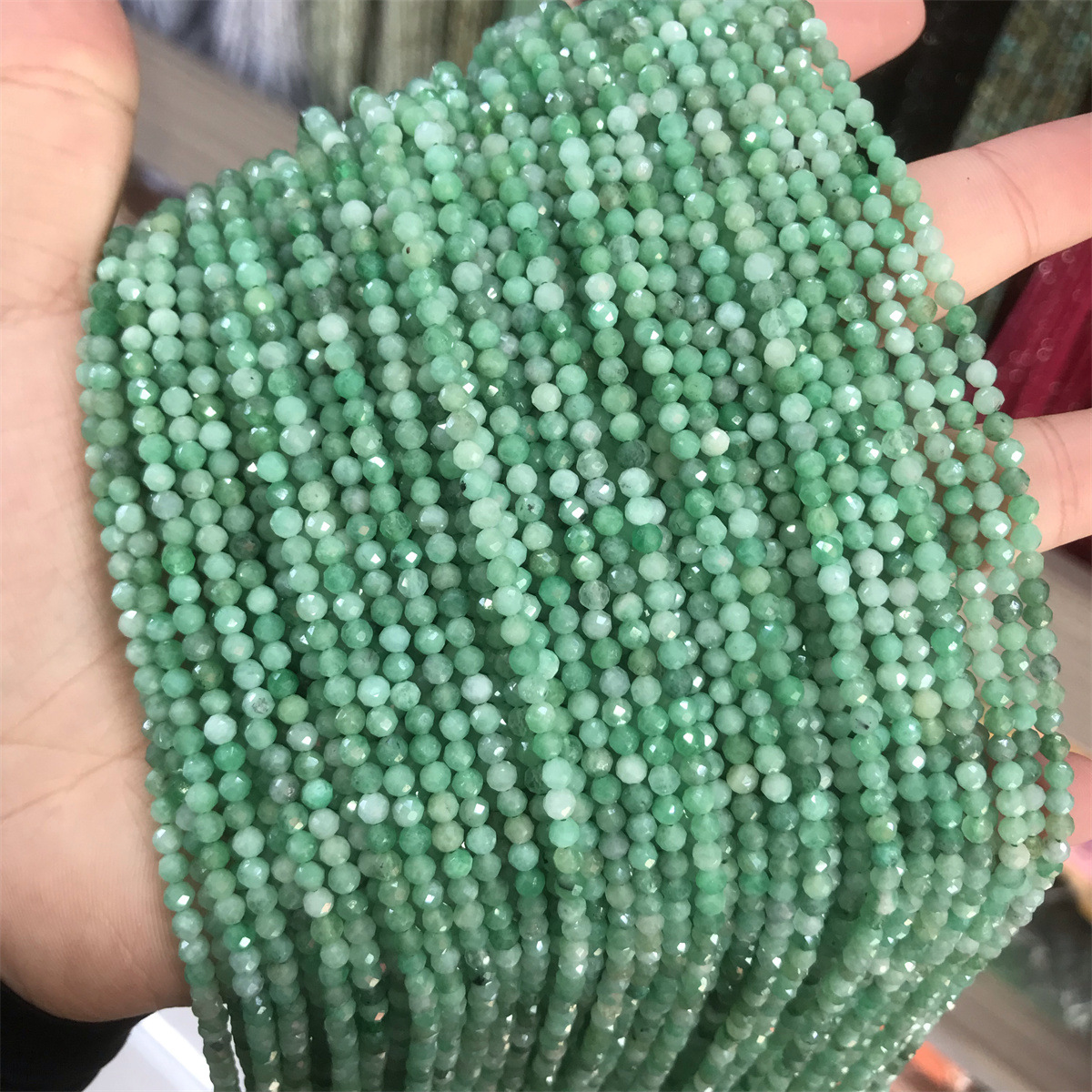 3mm faceted bead emerald