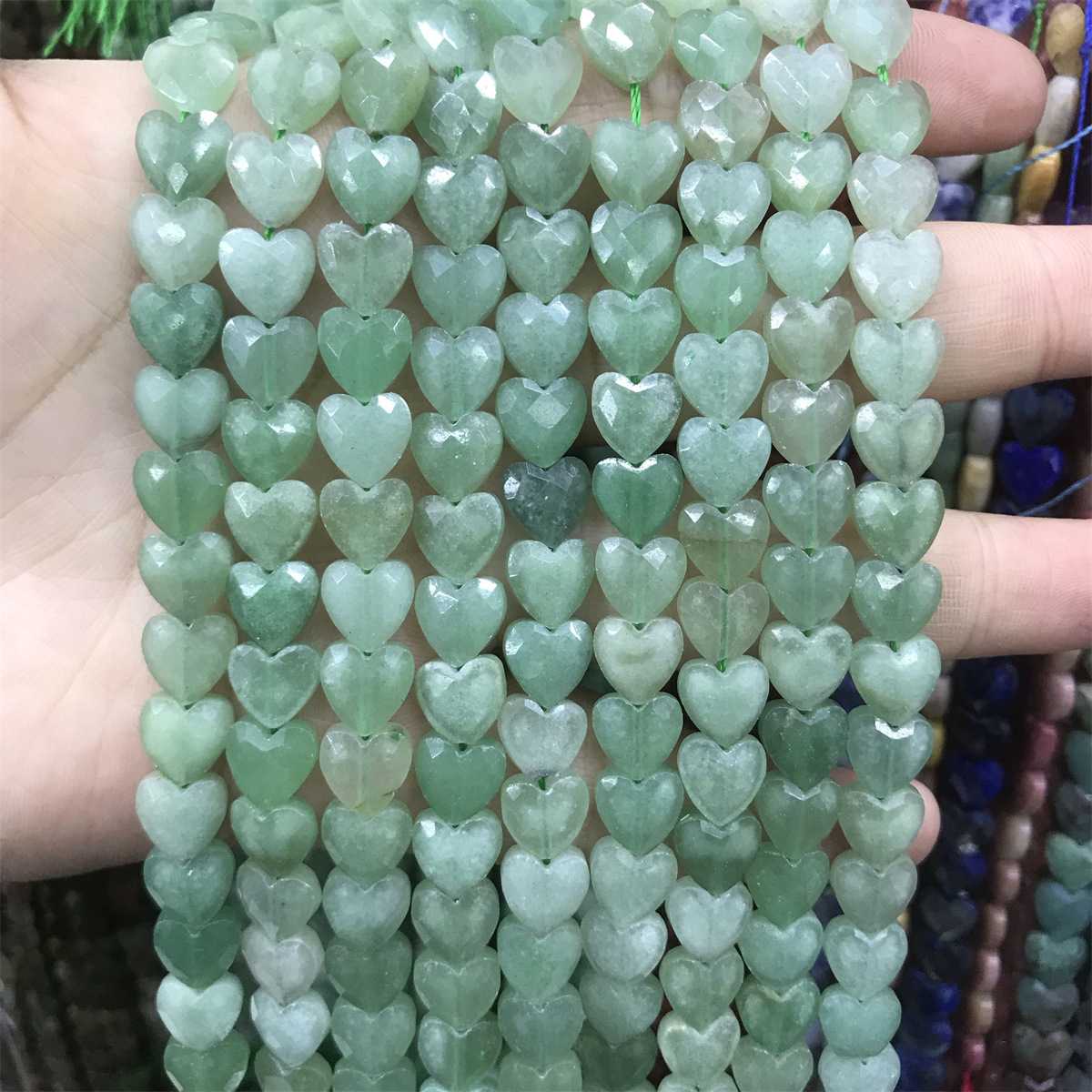 08-green aventurine