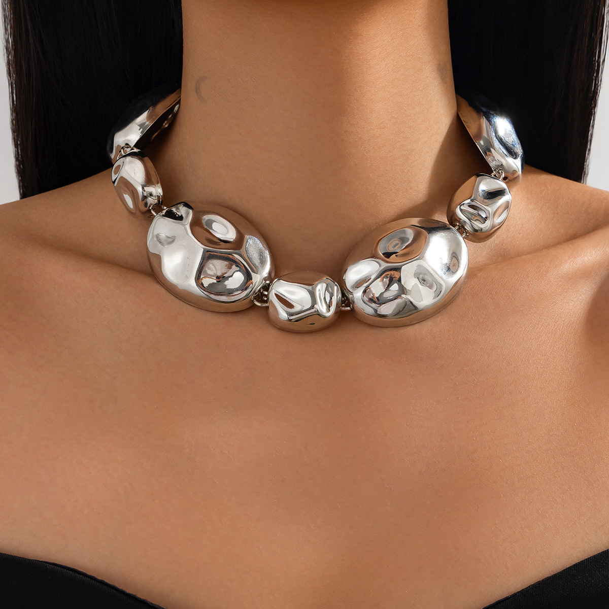 01 white k necklace 6928
