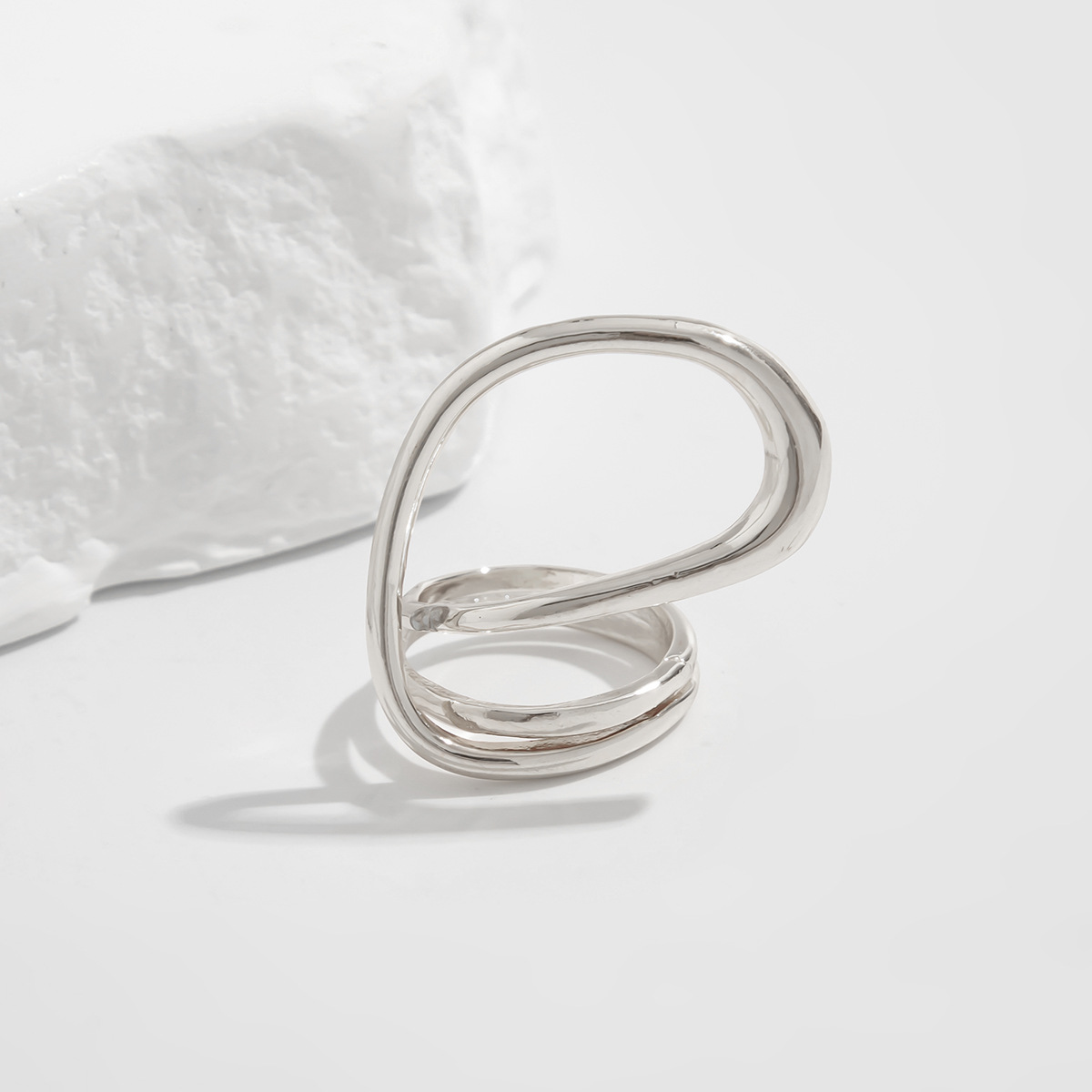 07 ring white k 0824