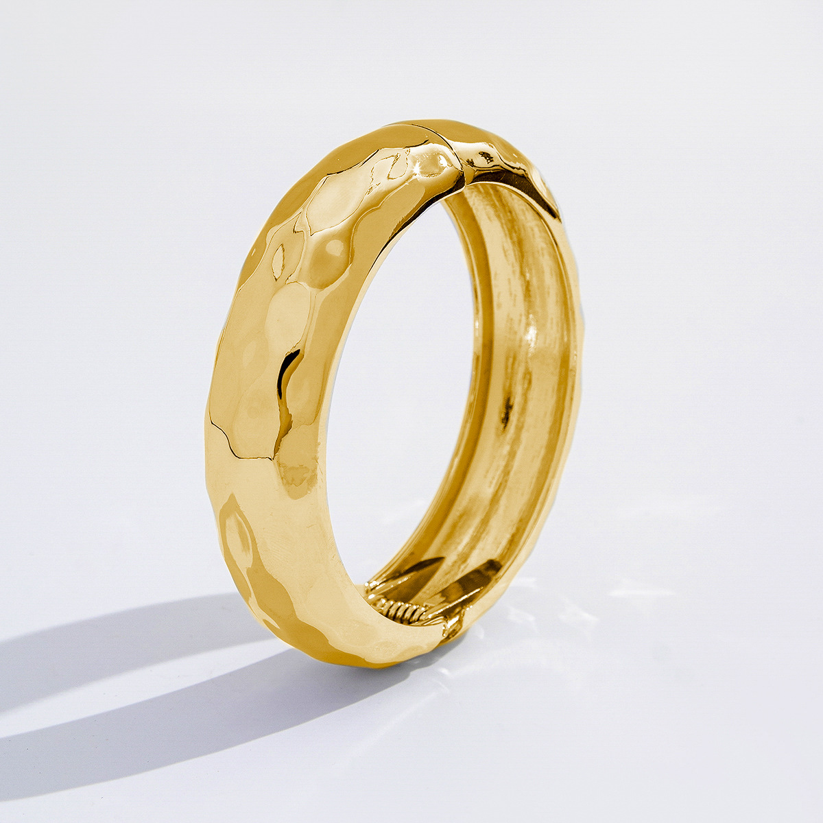 02 bracelet gold 2552