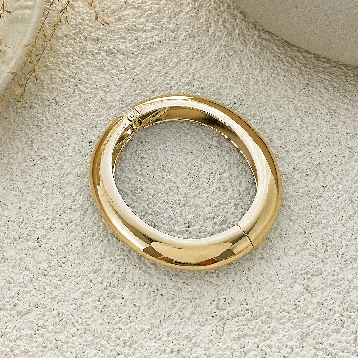 03 bracelet gold 2633