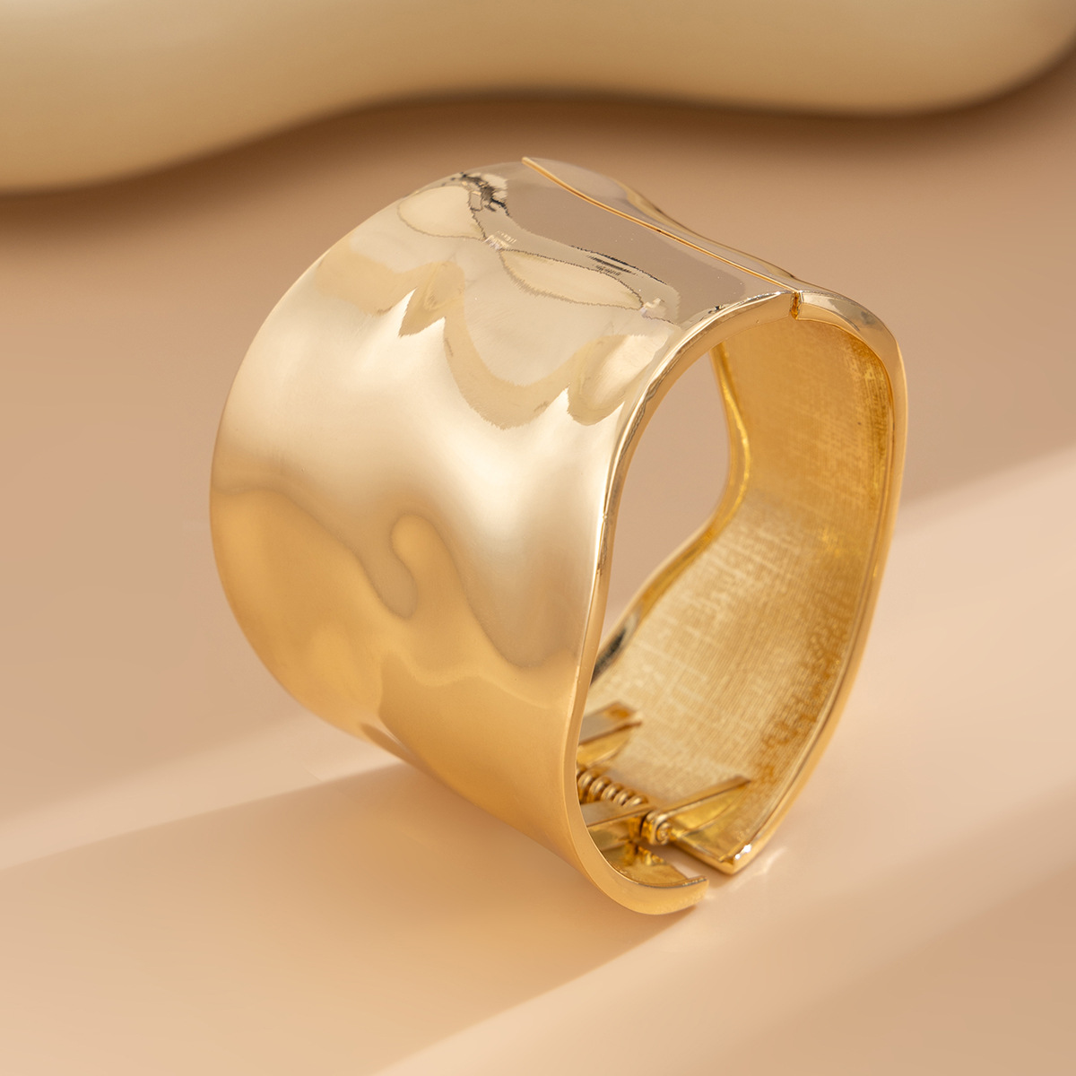 04 bracelet gold 2596